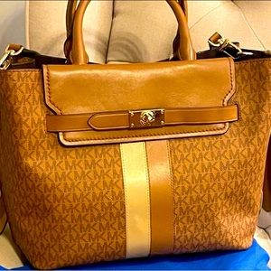 Michael Kors Hamilton handbag